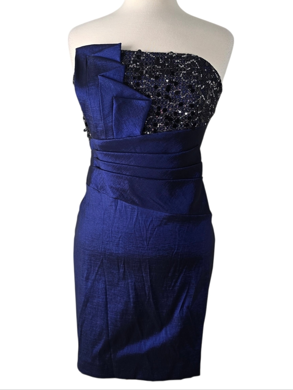 Betsy & Adam Metallic Blue Strapless Cocktail Dress 12 Black Sequin Pleated Y2K
